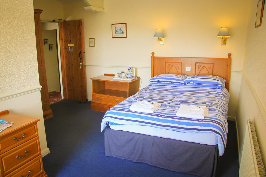 The Red Lion Hotel Lowick Green Ruang foto